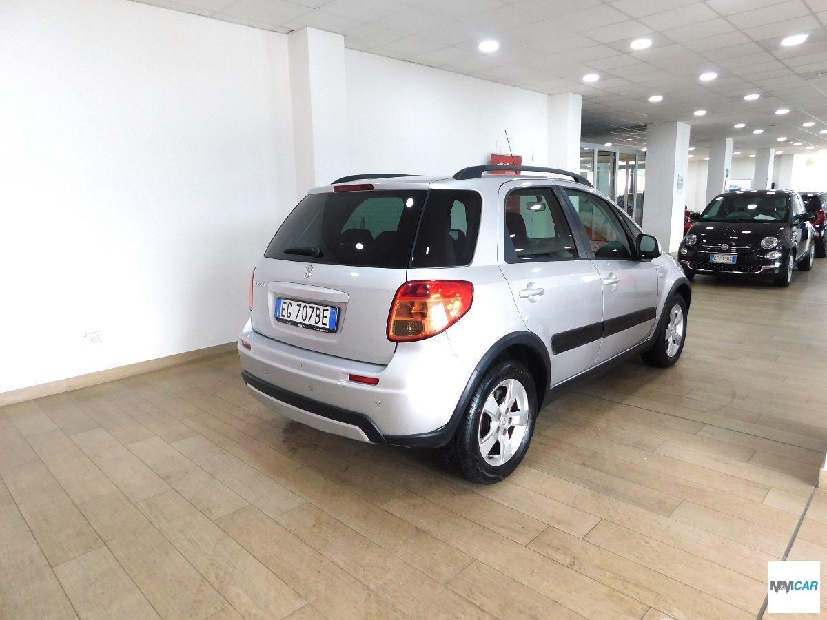 SUZUKI - SX4 - 16V Outdoor Line GL