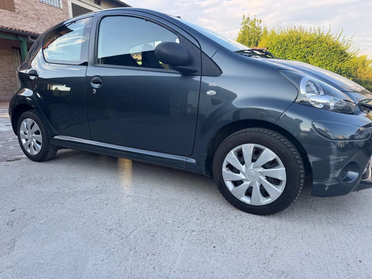 Toyota Aygo 1.0 12V VVT-i 5 cool soda Connect neopatentati