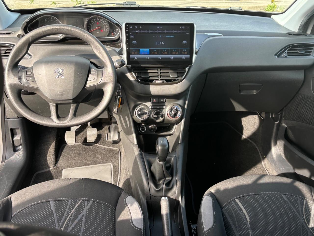 Peugeot 208 1.4 HDi 68 CV 5 porte Allure