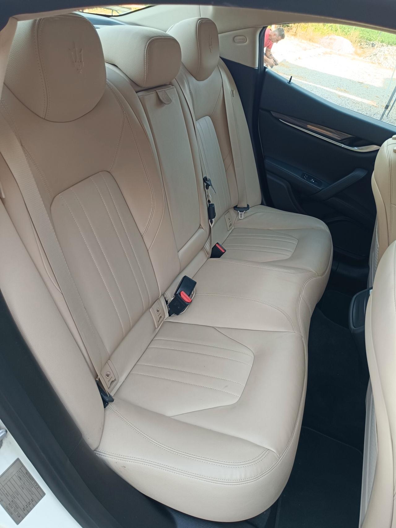 Maserati Ghibli V6 Diesel 250cv