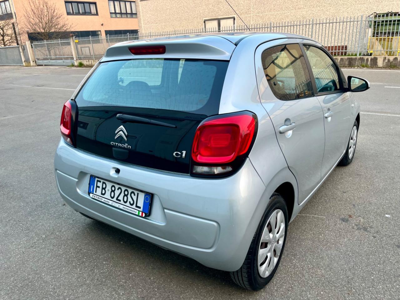 Citroen C1 1.0benz 68cv 2015 89.000km perfetta per neopatentati