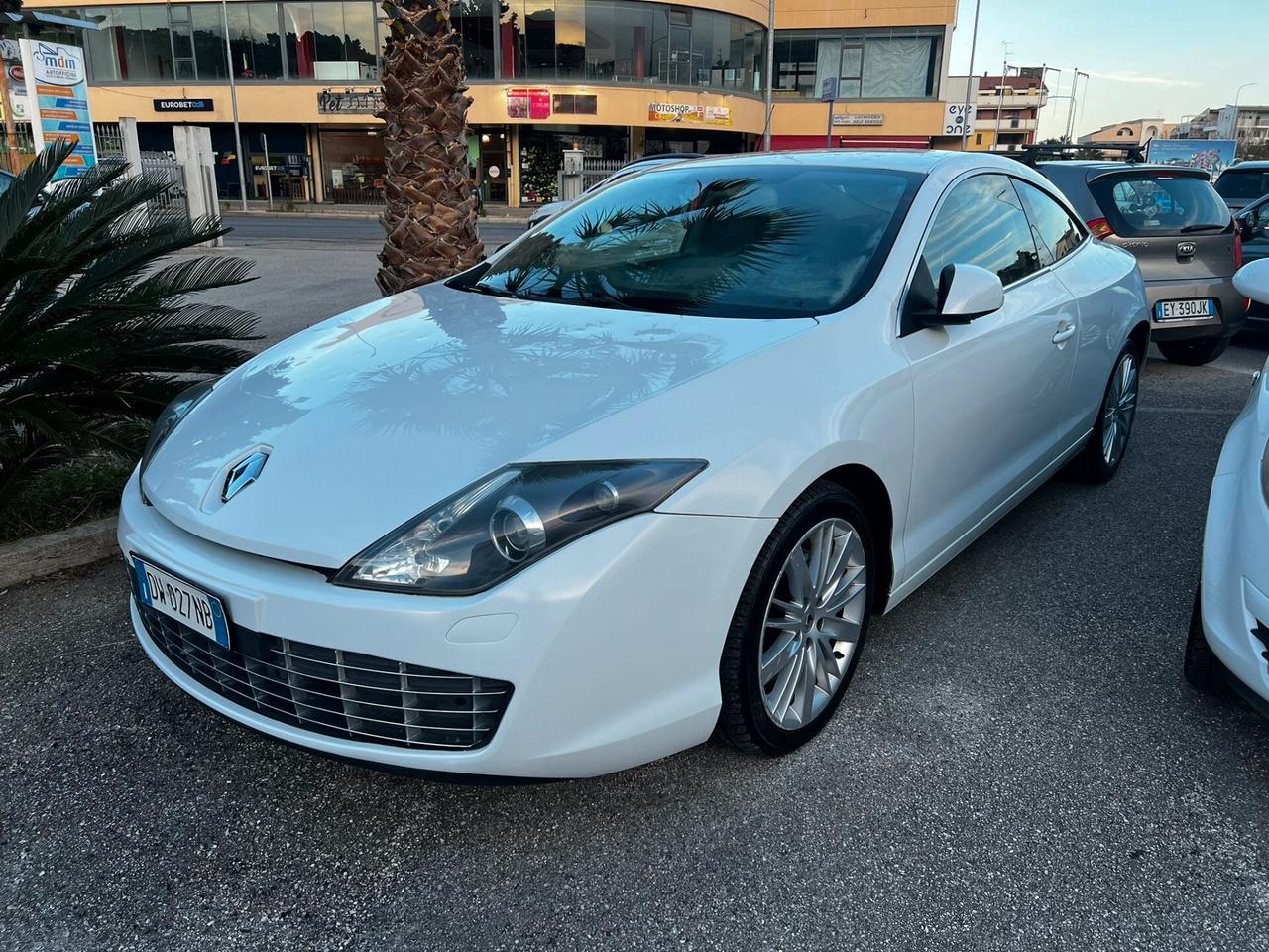 RENAULT LAGUNA COUPE’ 2,0 DCI 180 CV INTENS 4CONTROL 5P