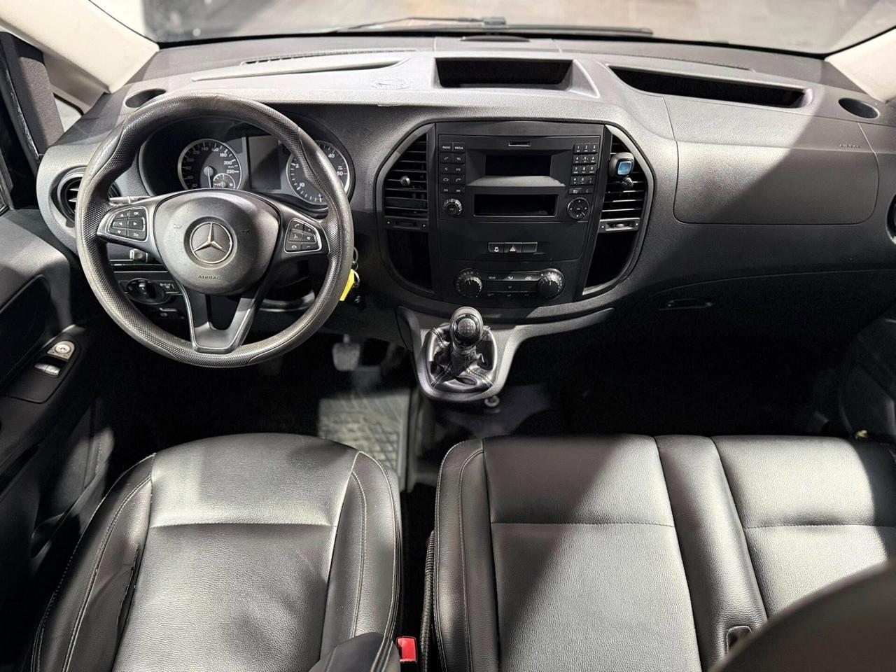 Mercedes Vito Tourer 114 Extralong 9 posti 2015