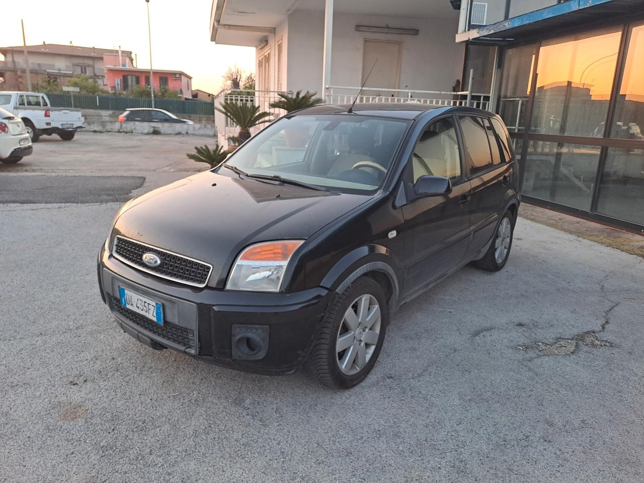 Ford Fusion 1.6 tdci 90cv