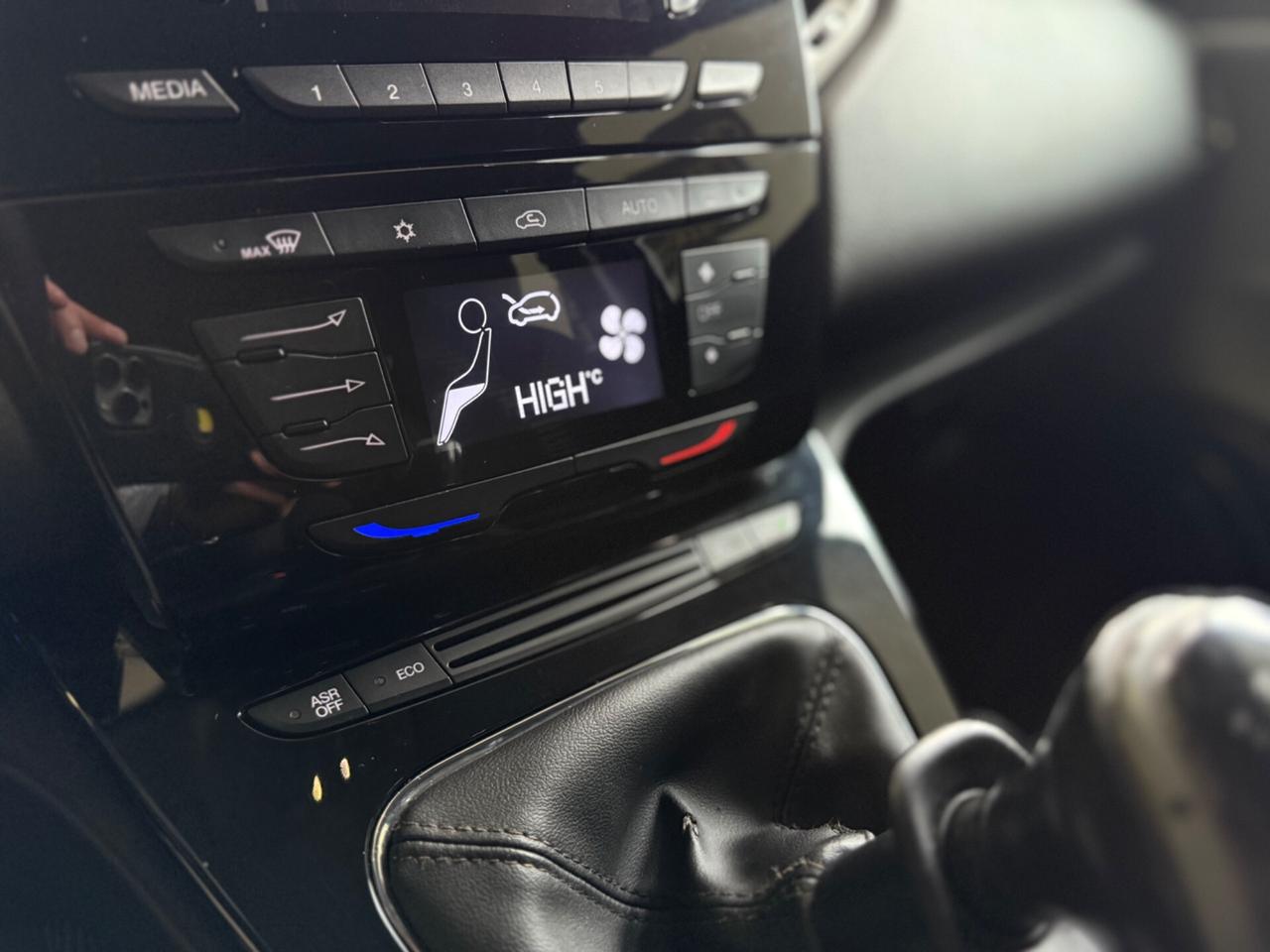 Lancia Ypsilon 0.9 GPL
