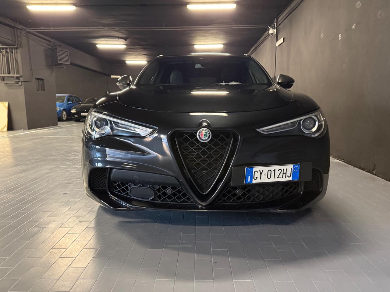 Alfa Romeo Stelvio 2.9 Bi-Turbo V6 510 CV AT8 Quadrifoglio
