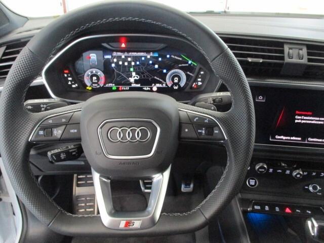 Audi Q3 SPB 35 Black Limited 2.0 TDI 150CV S-Tronic