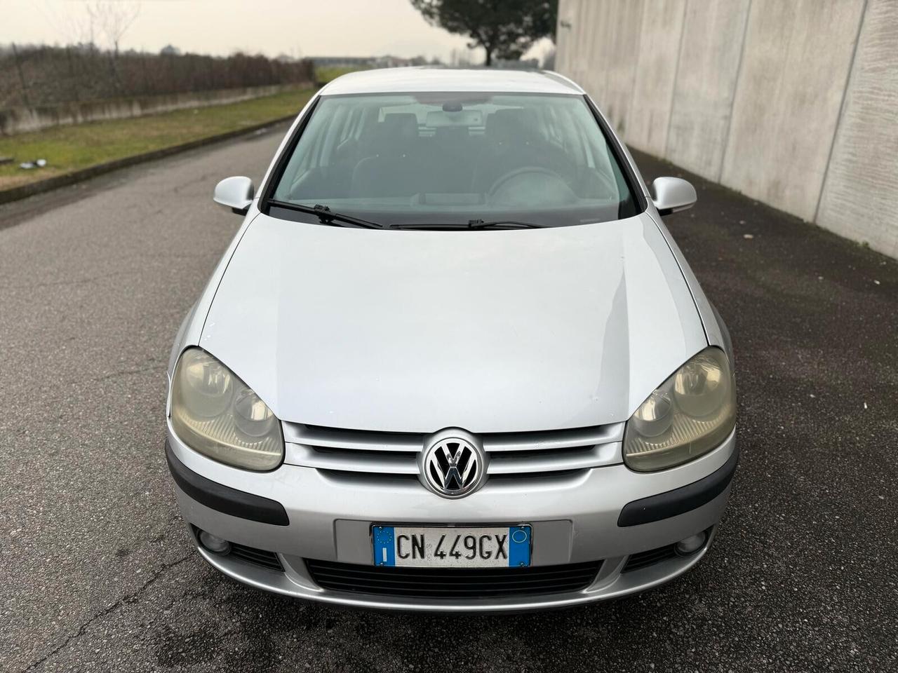 Volkswagen Golf 1.9 TDI 5p. 105CV NEOPATENTATI