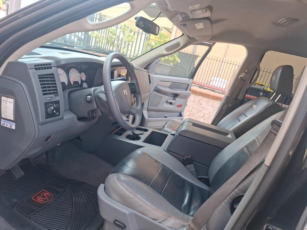 Dodge RAM 1500 5.7 V8 GPL