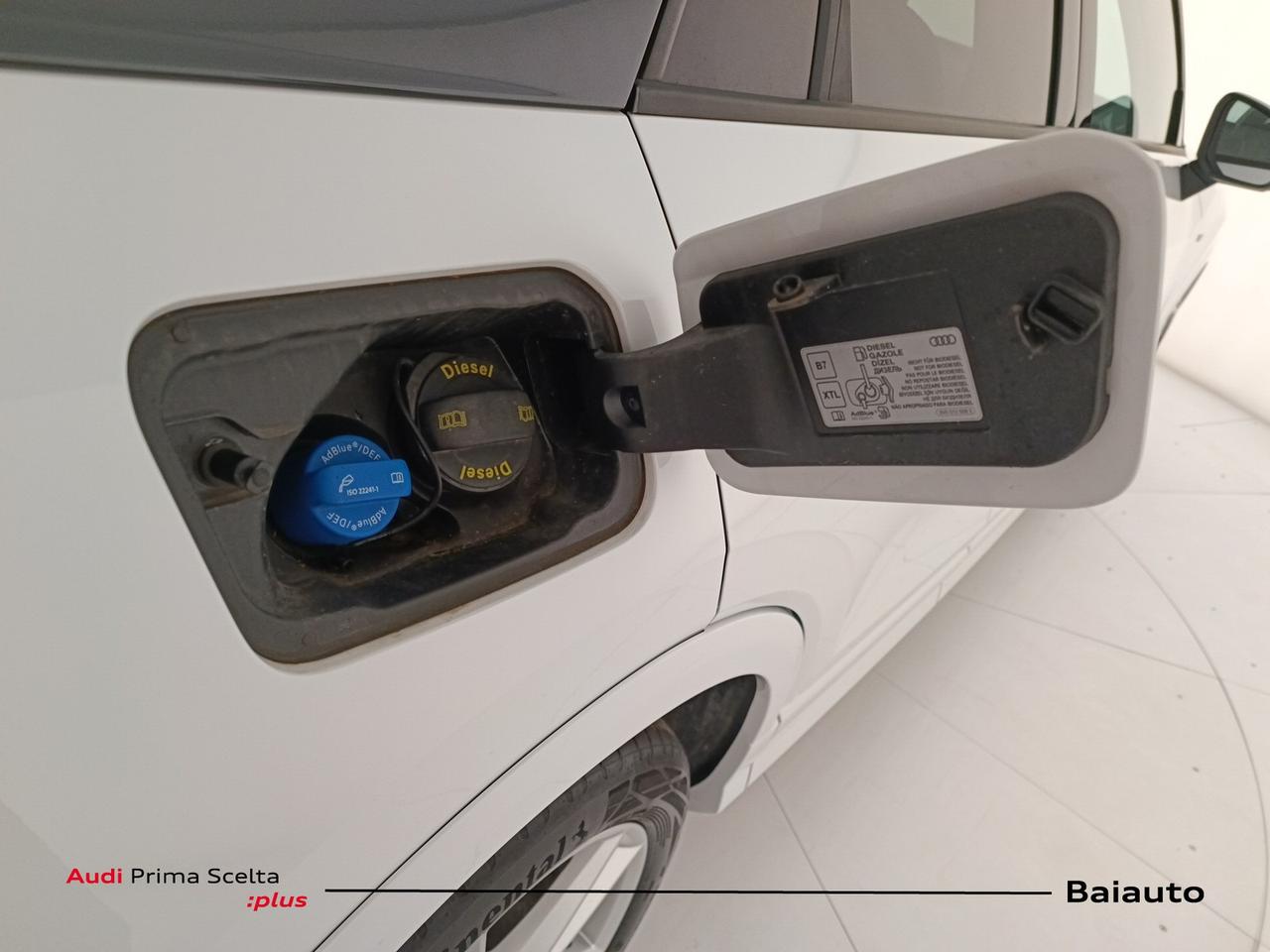 Audi Q2 35 2.0 tdi s line edition s tronic