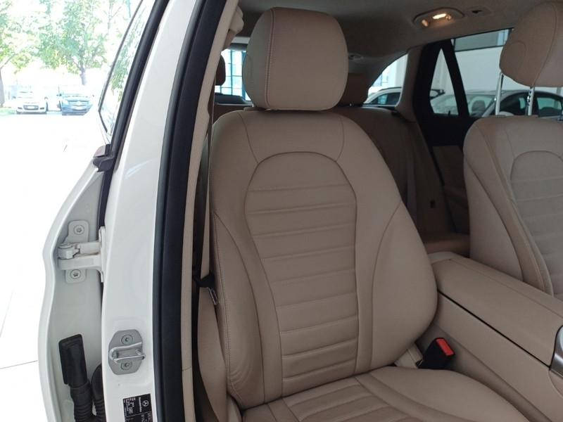 MERCEDES-BENZ GLC 300 d 4Matic Business Extra aut.