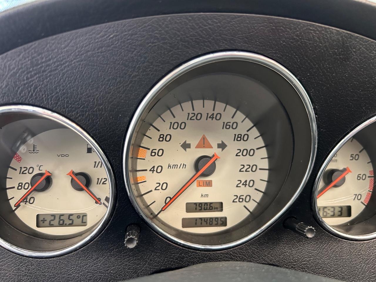 Mercedes-benz SLK 200