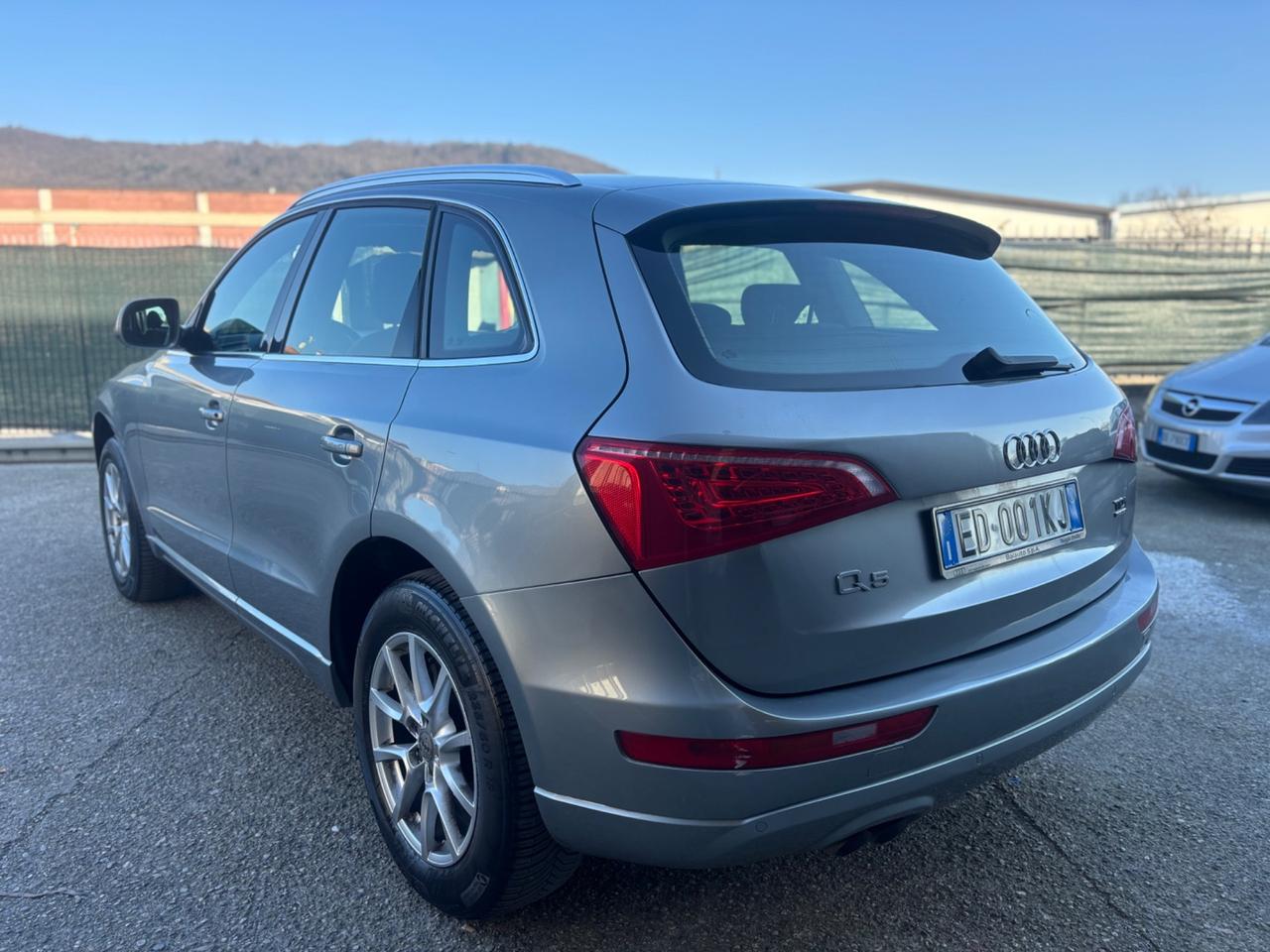 Audi Q5 2.0 TDI 170 CV anno 2010 euro 5 ok neopatentato