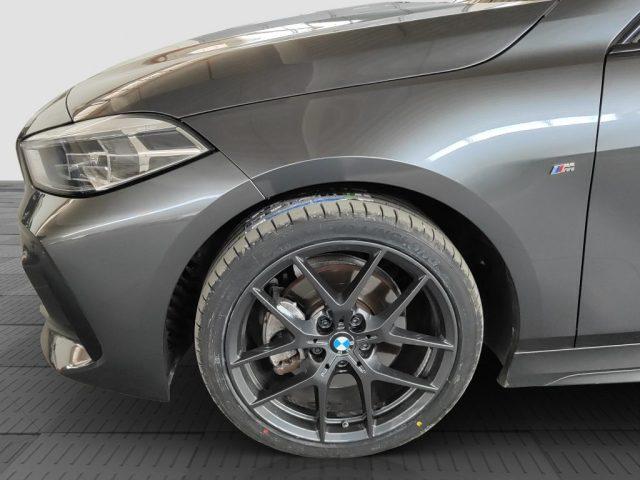 BMW 118 Serie 1 i 5p. Msport