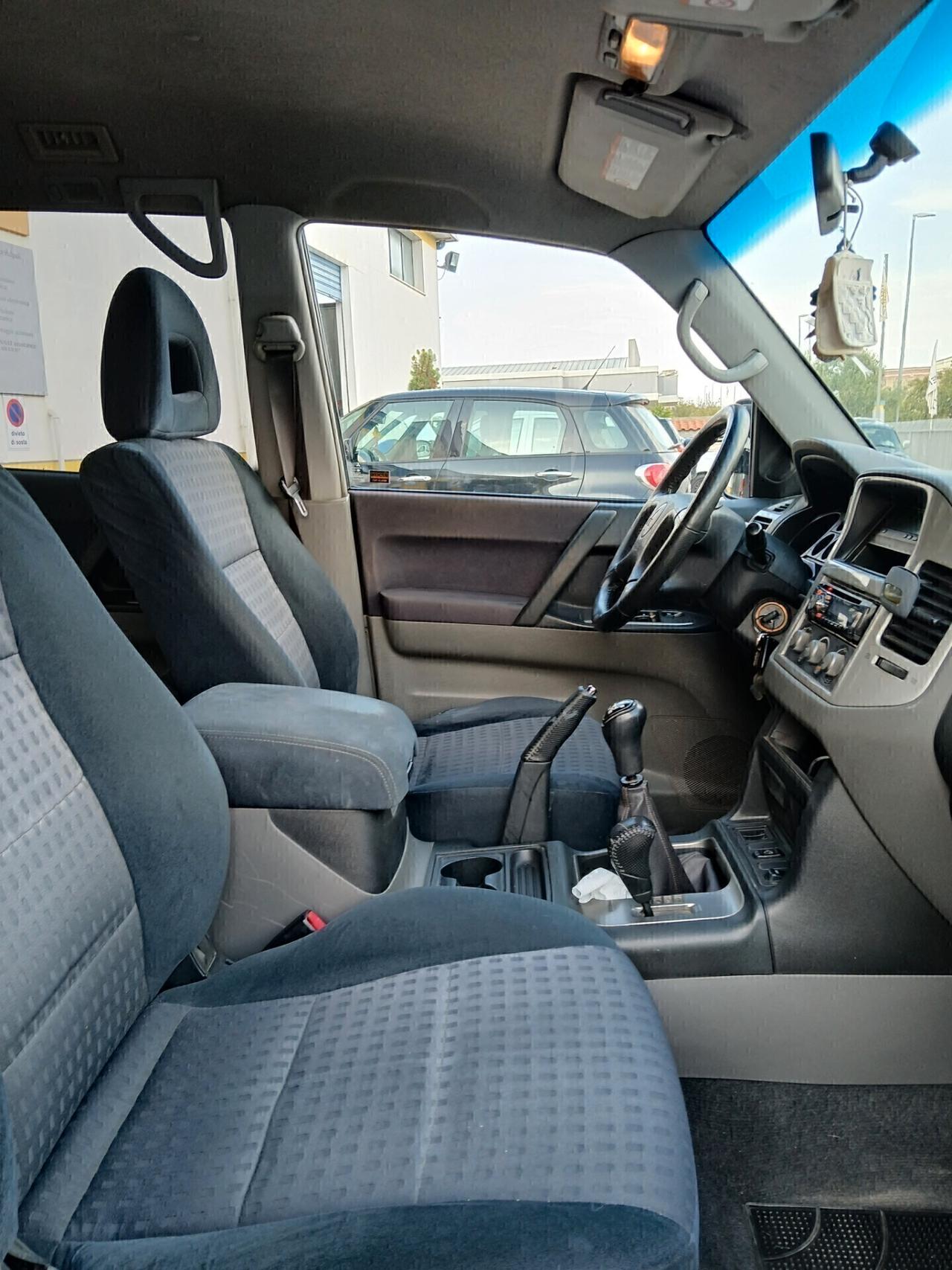 MITSUBISHI Pajero Wagon 3.200 DI-D 160cv 7posti