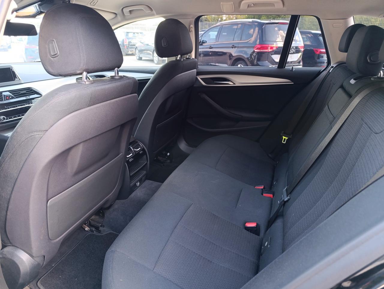 BMW 520 d Touring Business auto