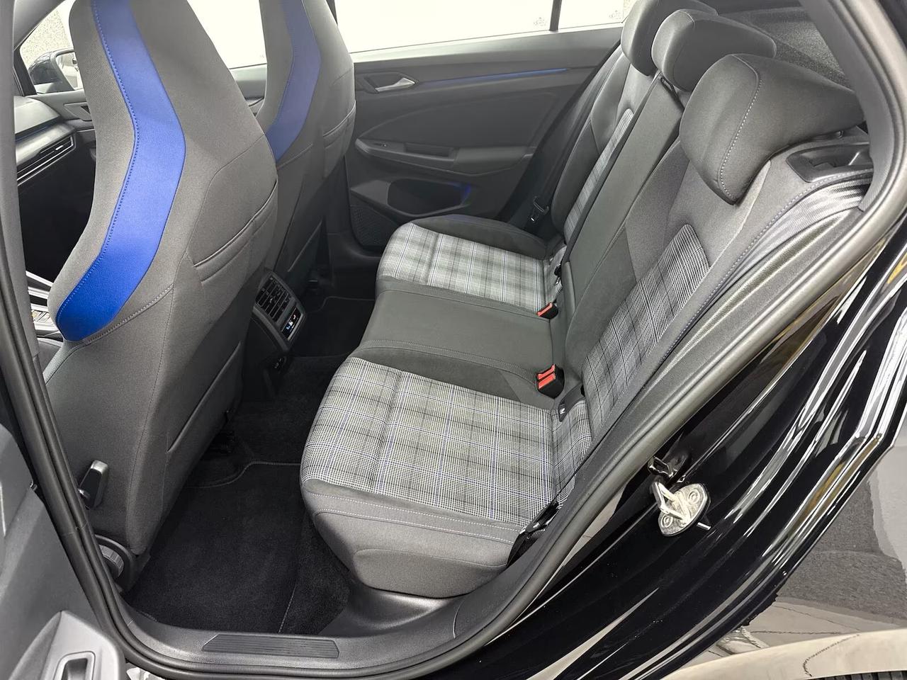 Volkswagen Golf 1.4 Plug-In Hybrid DSG GTE 245 full ,led ,