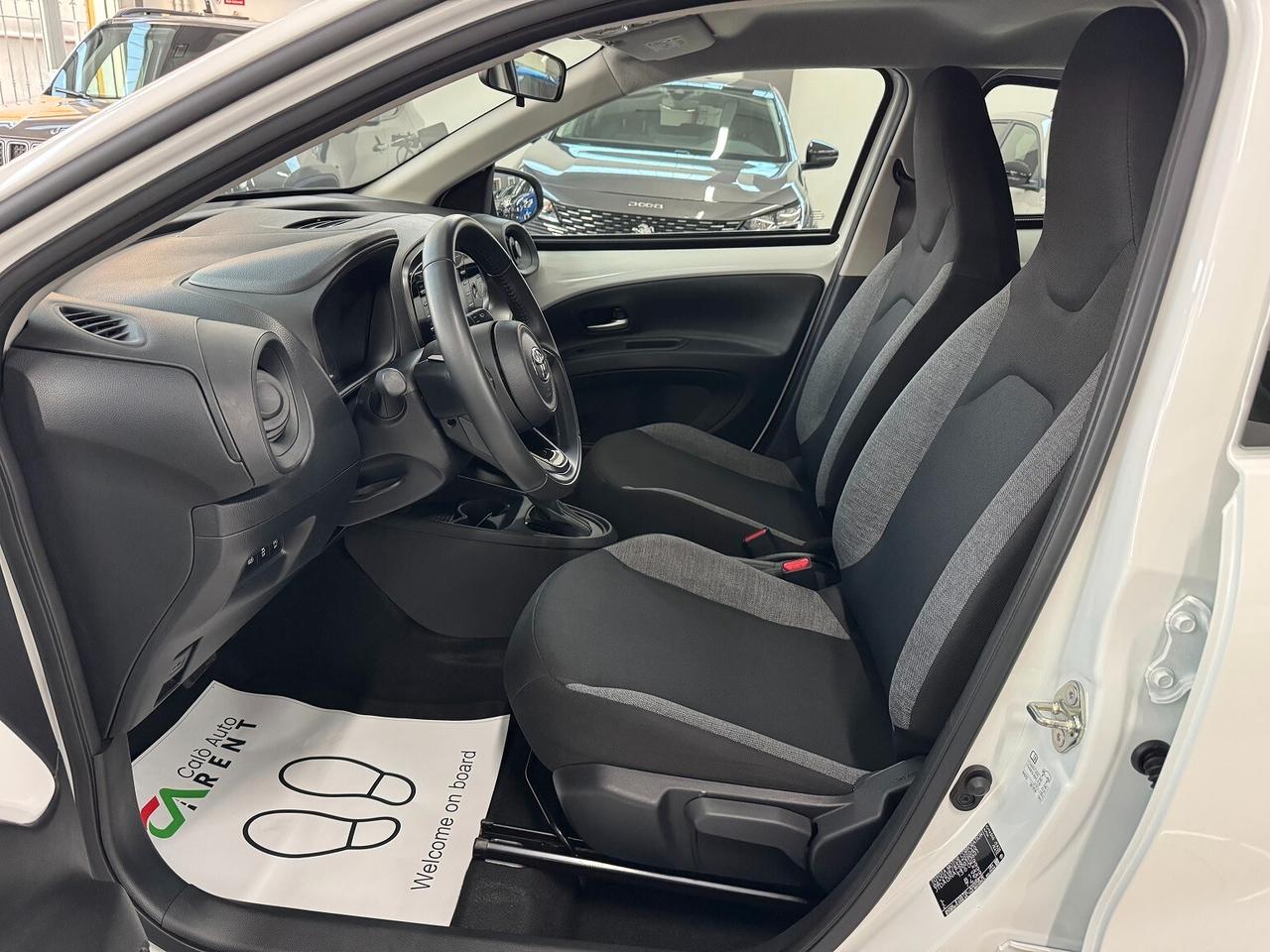 Aygo X 1.0 72cv AUTOMATICA 21.000KM COME NUOVA