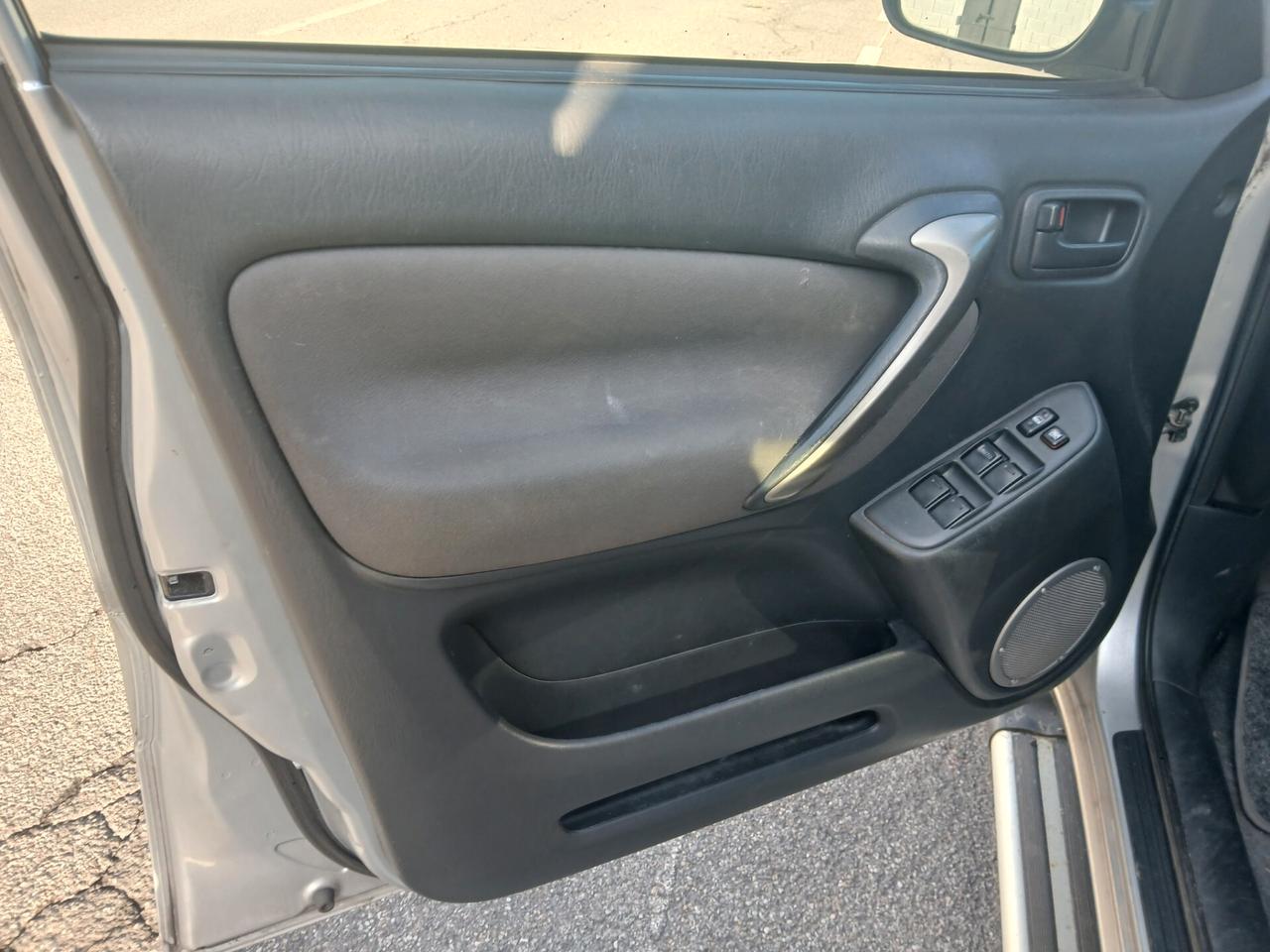 Toyota RAV 4 RAV4 2.0 16V cat 5 porte