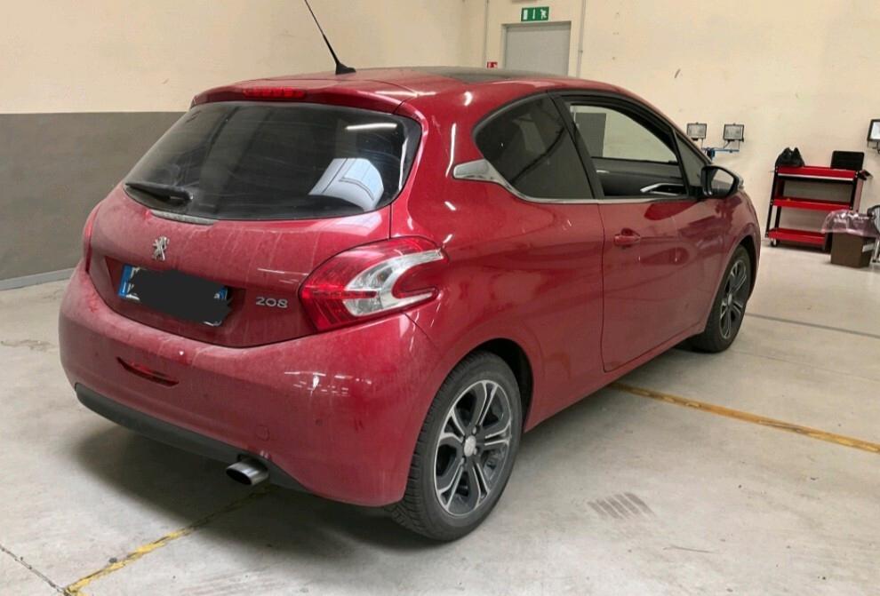 Peugeot 208 1.4 HDi 68 CV Sport 2015
