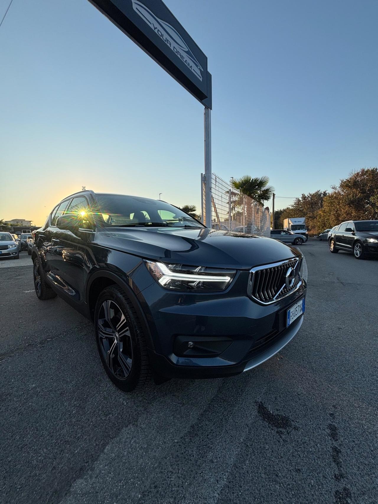 Volvo XC40 D4 AWD Geartronic R-design