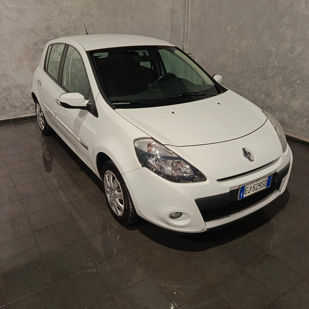 Renault CLIO 1.2 BENZINA
