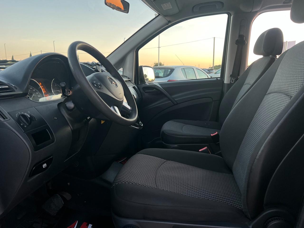Mercedes Benz Vito 2.2 cdi 5 posti 4x4