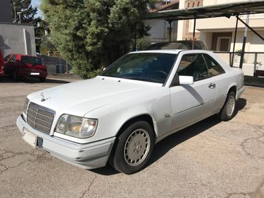 Mercedes-benz 300 200 CE Coupé