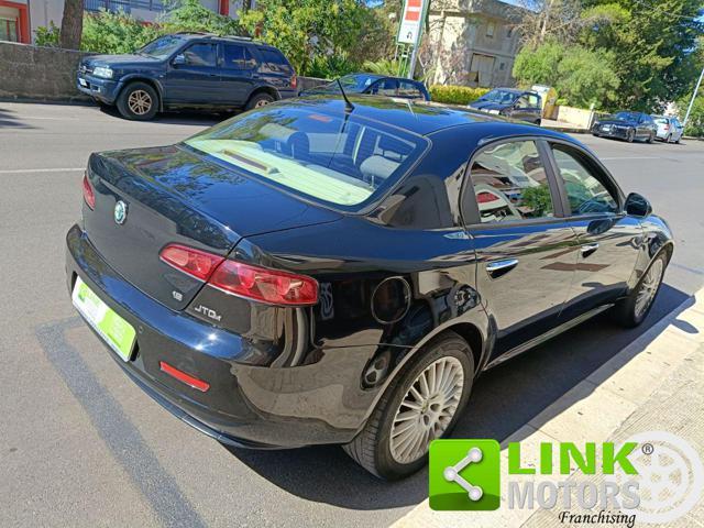 ALFA ROMEO 159 1.9 JTDm 16V Exclusive