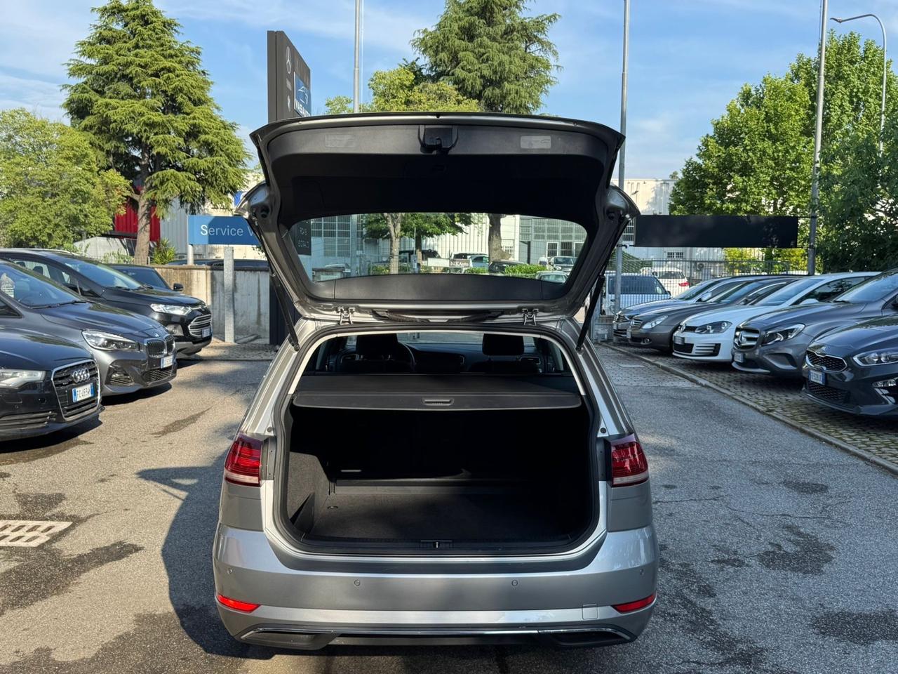 Volkswagen Golf Variant Golf Variant 1.6 TDI 115 CV DSG Business BlueMotion Tech.