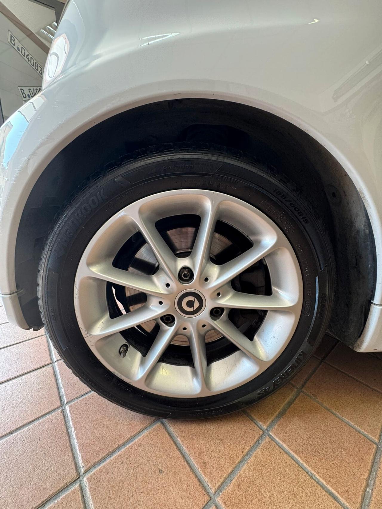 Smart ForTwo 1000 52 kW MHD coupé pulse neop. perfetta