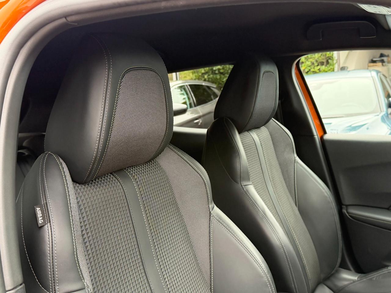 Peugeot 2008 1.5 BLUEHDI 110 cv. GT