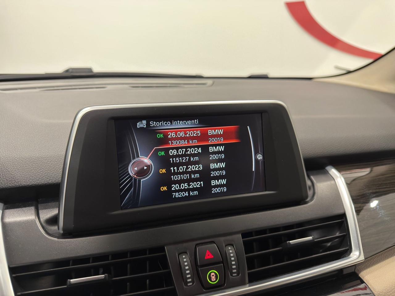 Bmw 2er Active Tourer 218i Luxury