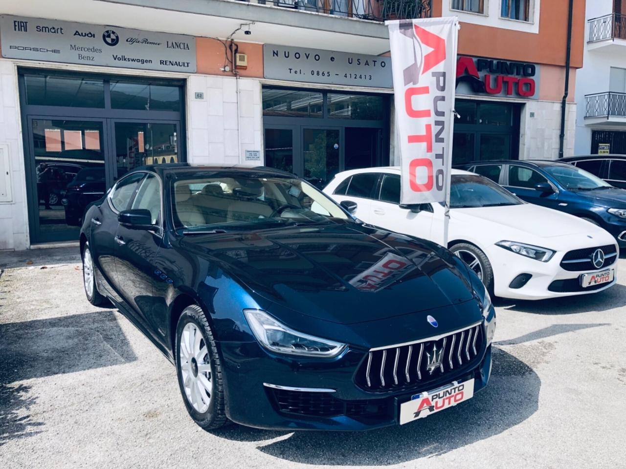 Maserati Ghibli L4 330 CV MHEV Granlusso