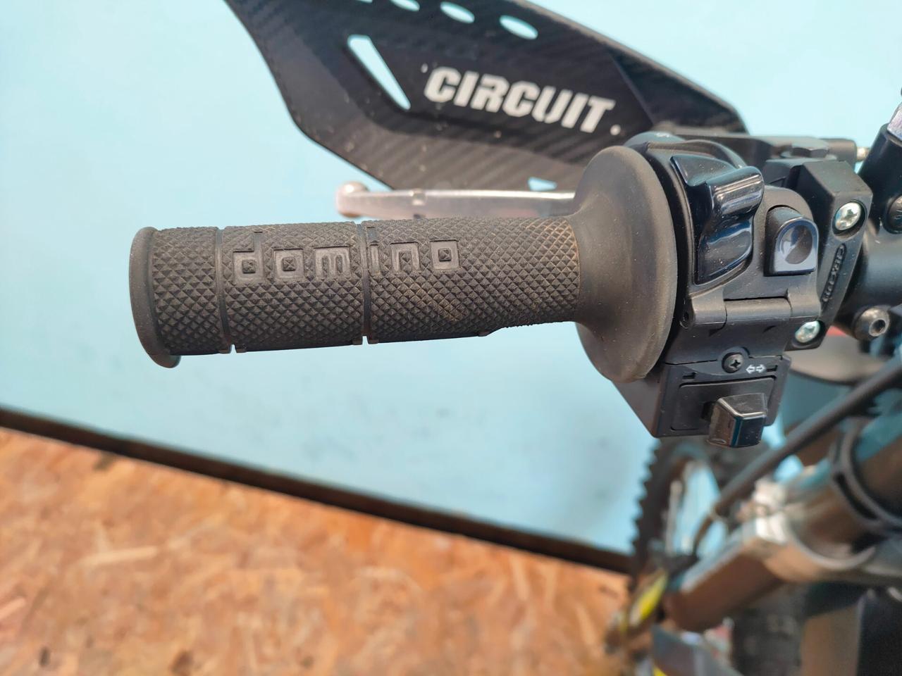 Fantic Motor XEF 125: divertente e potente