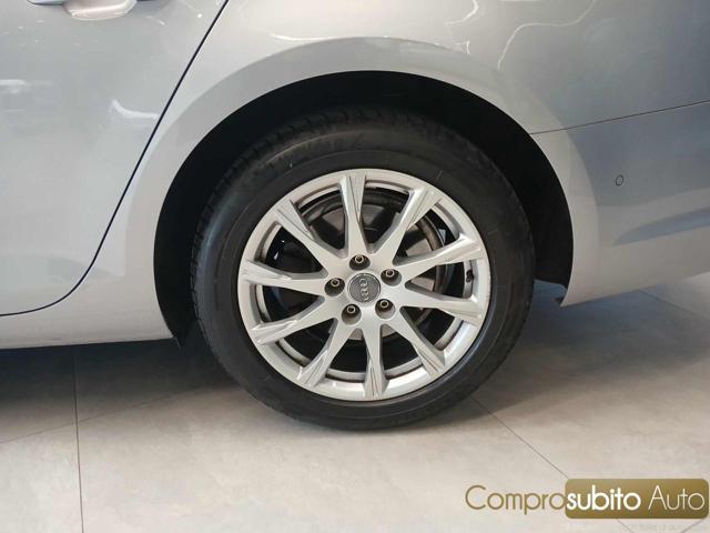 AUDI A4 Avant QUATTRO 40 TDI S tronic (Garanzia 12 Mesi)