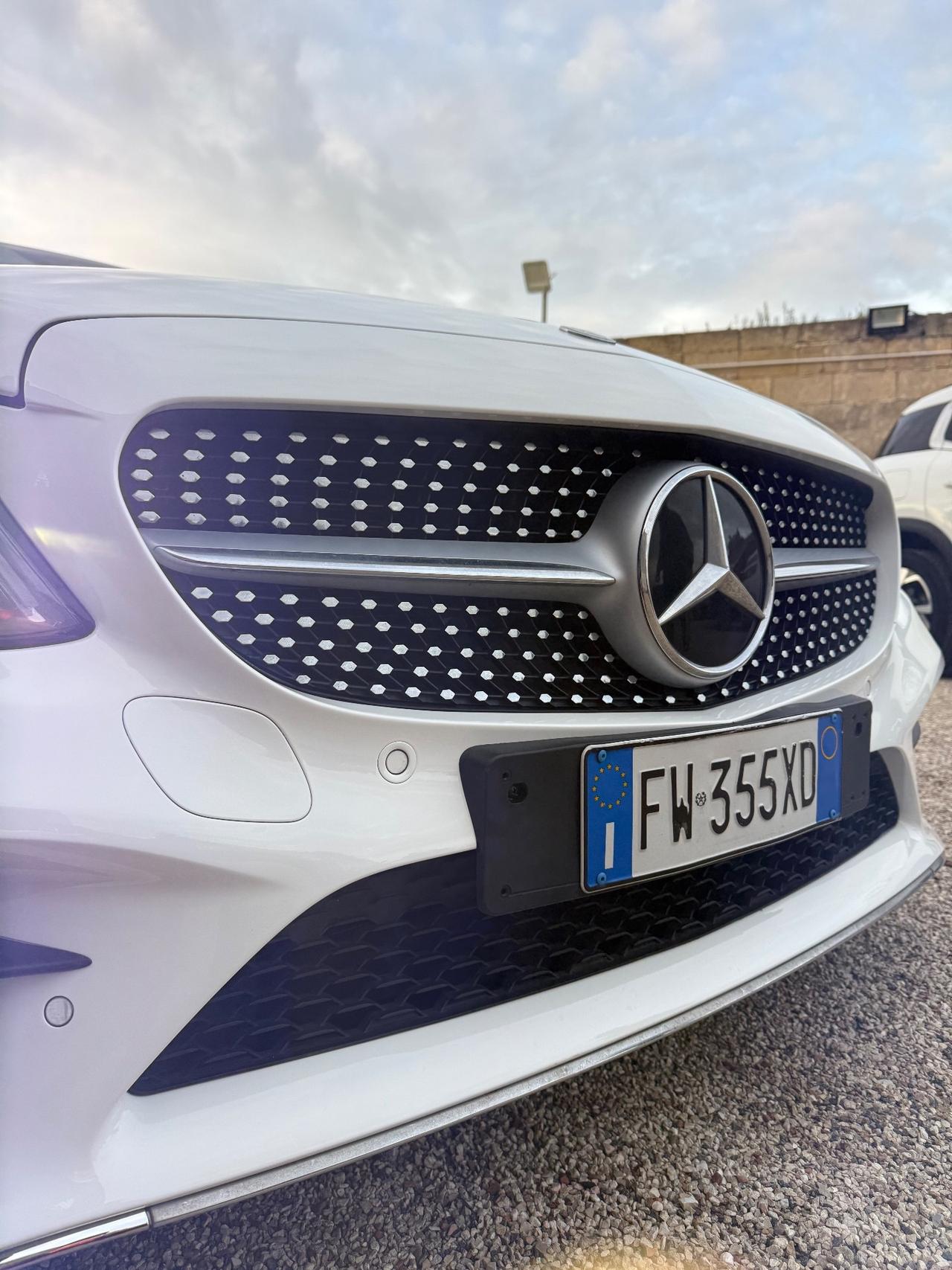 Mercedes-benz C 220 d Auto Coupé Premium