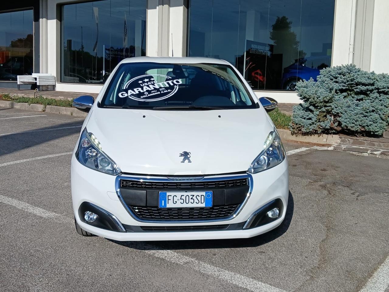 Peugeot 208 PureTech 82 5 porte Allure