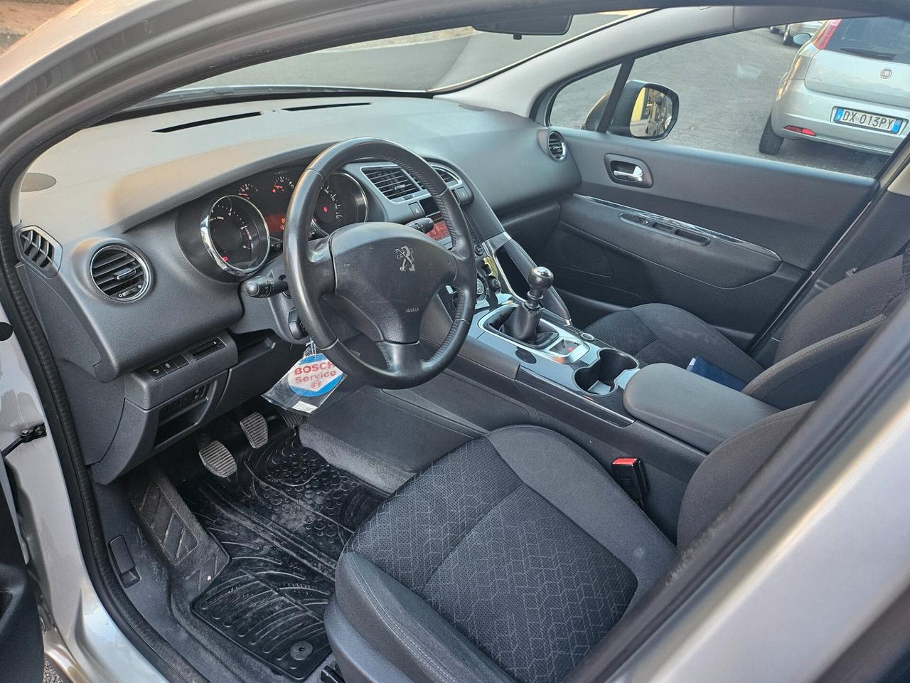 Peugeot 3008 1.6 HDi 115CV 129.000km 2015