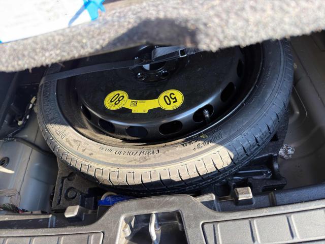 VOLVO XC40 T4 Recharge Plug-in Hybrid Inscription Exp | Tetto