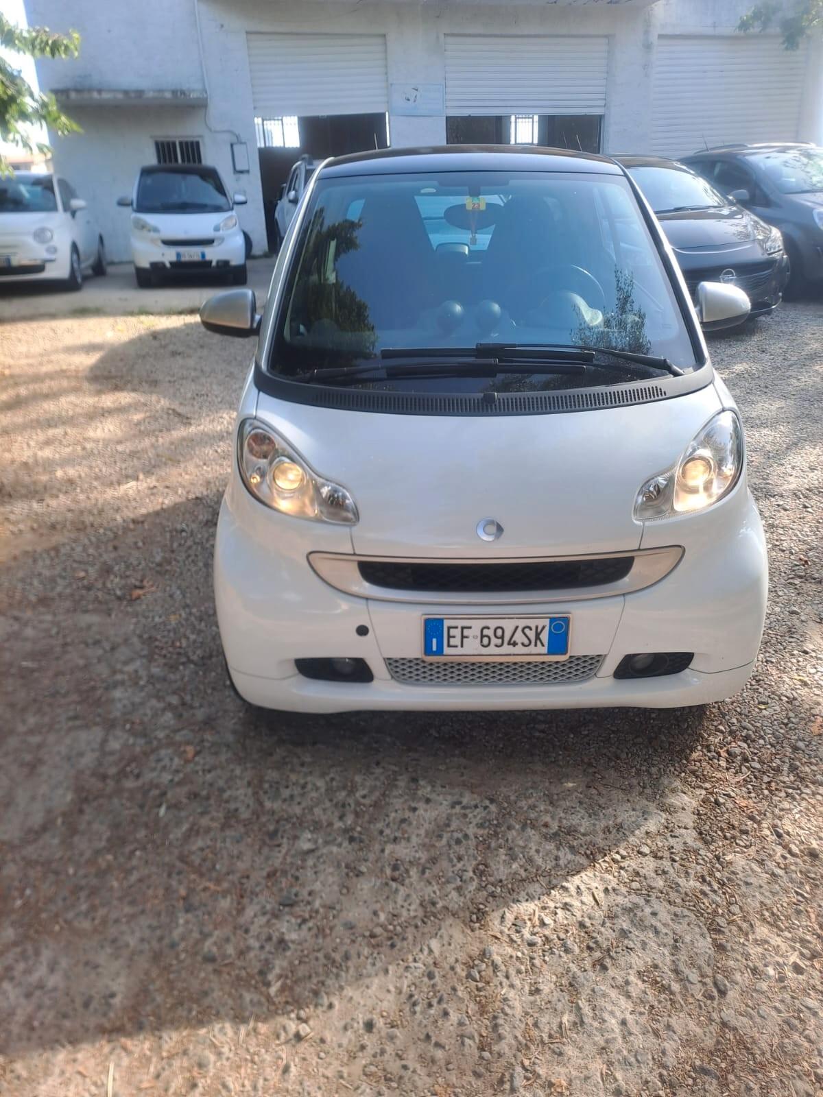 Smart ForTwo 1000 52 kW coupé passion