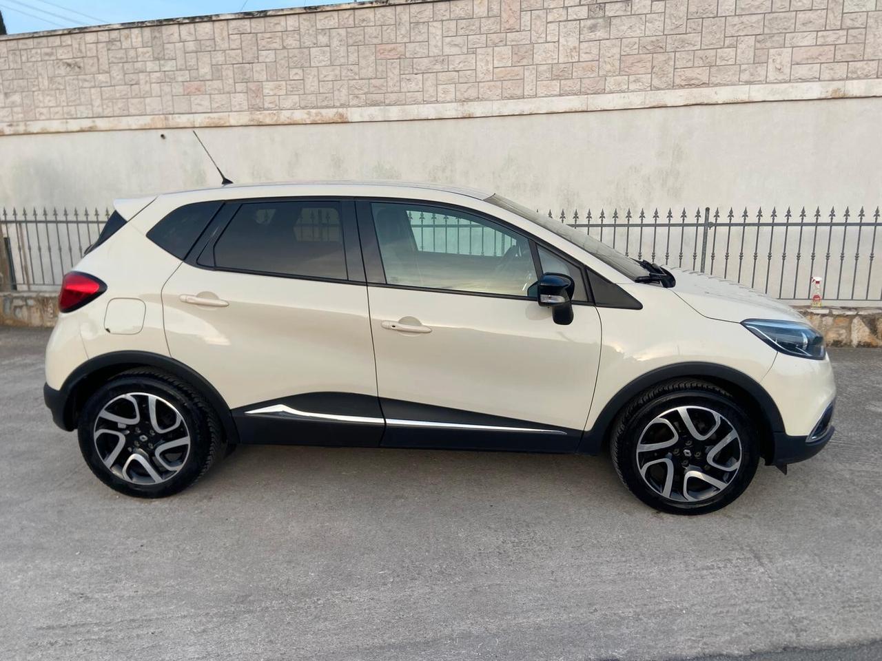 Renault Captur 1.5 dCi 8V 90 CV EDC Start&Stop Excite Soli 117mila km