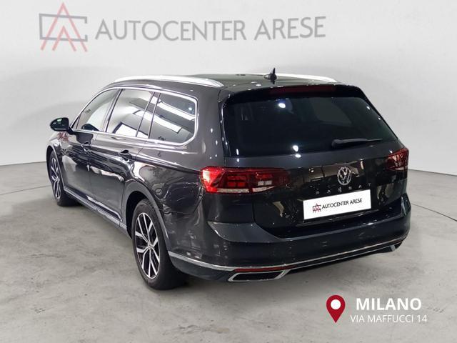VOLKSWAGEN Passat Variant 2.0 TDI SCR EVO DSG Executive