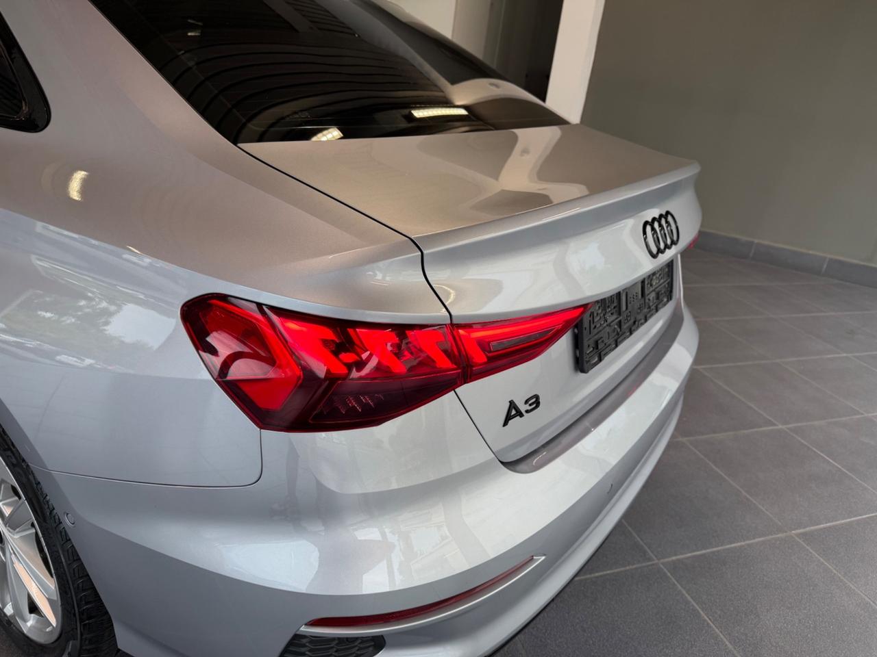 Audi A3 SPB 30 TFSI S tronic line edition