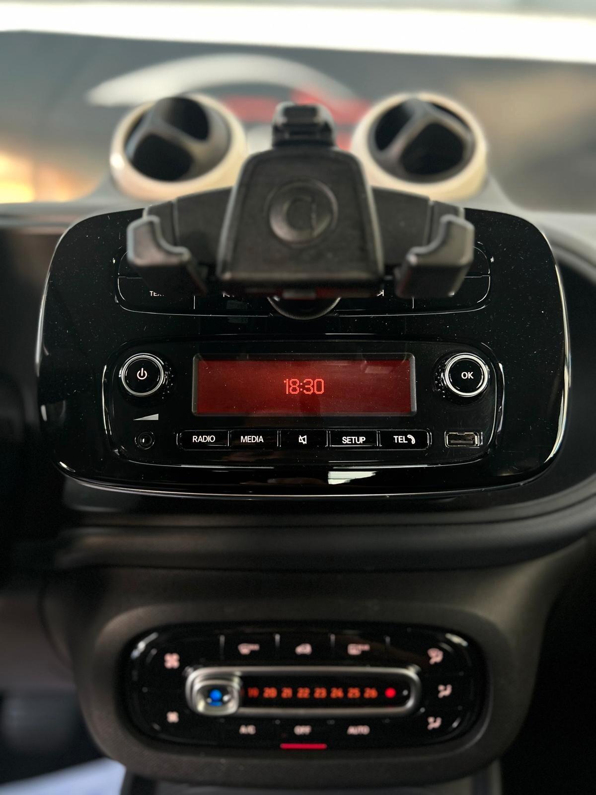 Smart ForTwo 1000 52 kW MHD passion automatic