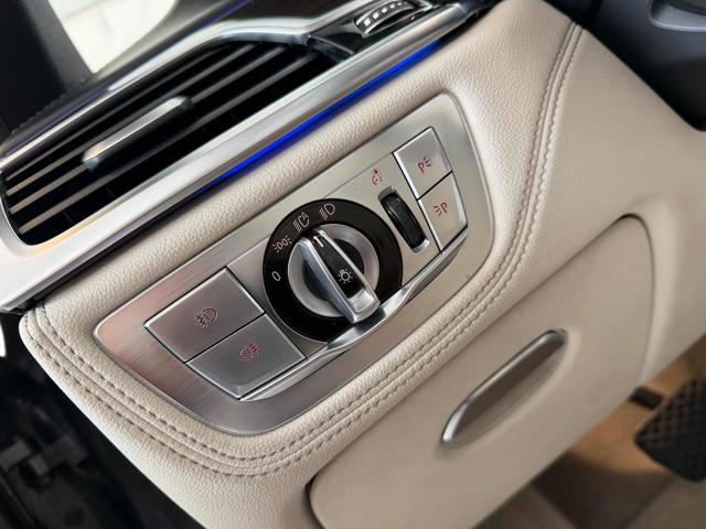BMW 730 d xDrive Eccelsa*BELLISSIMA*TETTO*CARBON CORE*