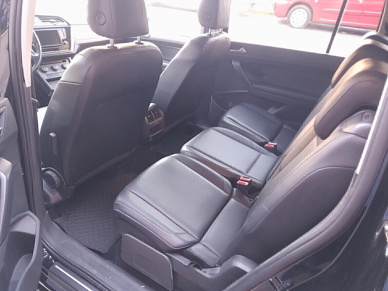 Volkswagen Touran 7 POSTI 2.0 115cv AUTOMATICO