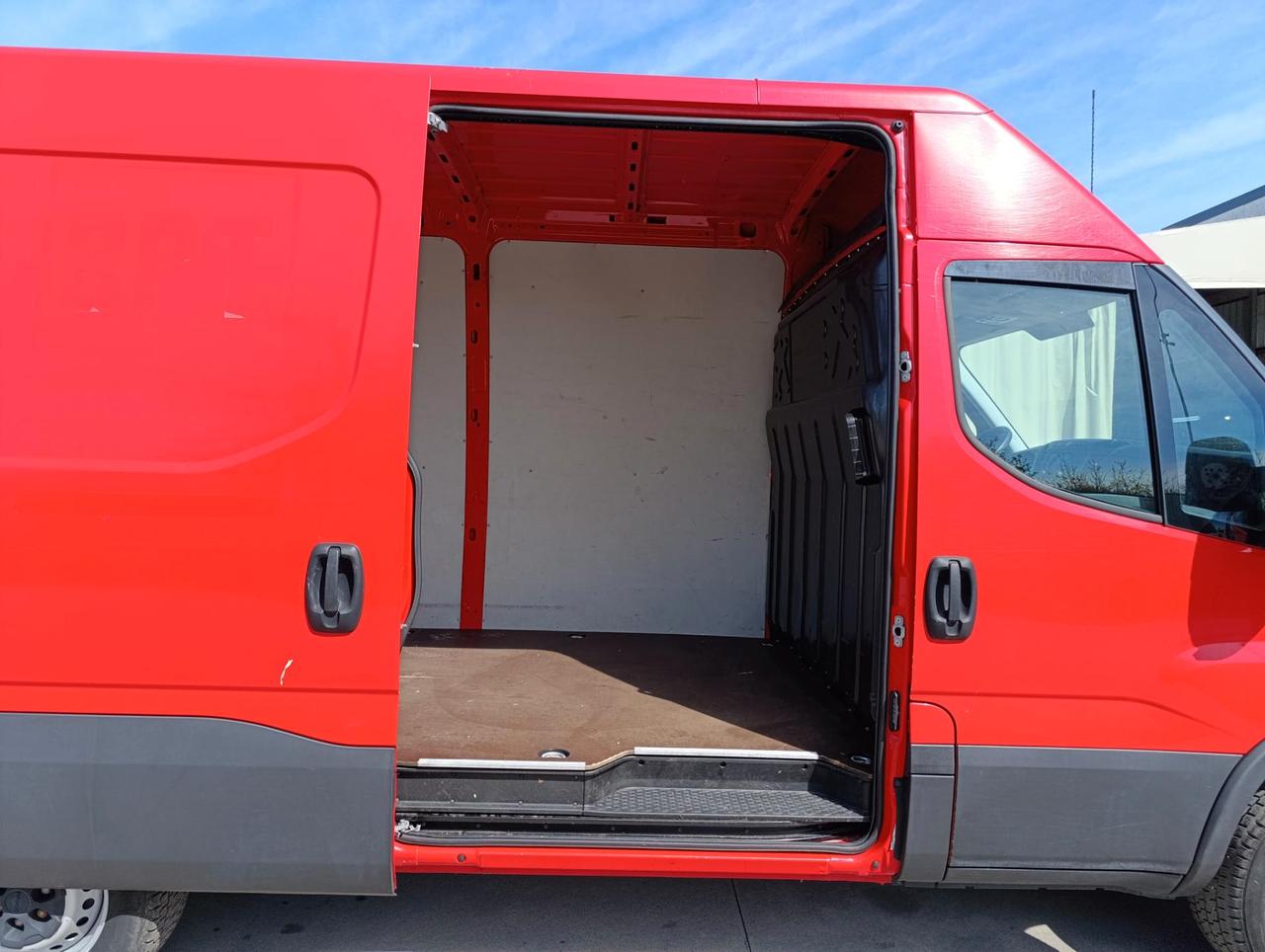 IVECO Daily 35 S12 V H2 3520 E6d-temp