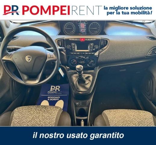 Lancia Ypsilon III 1.0 firefly hybrid Silver s&s 70cv