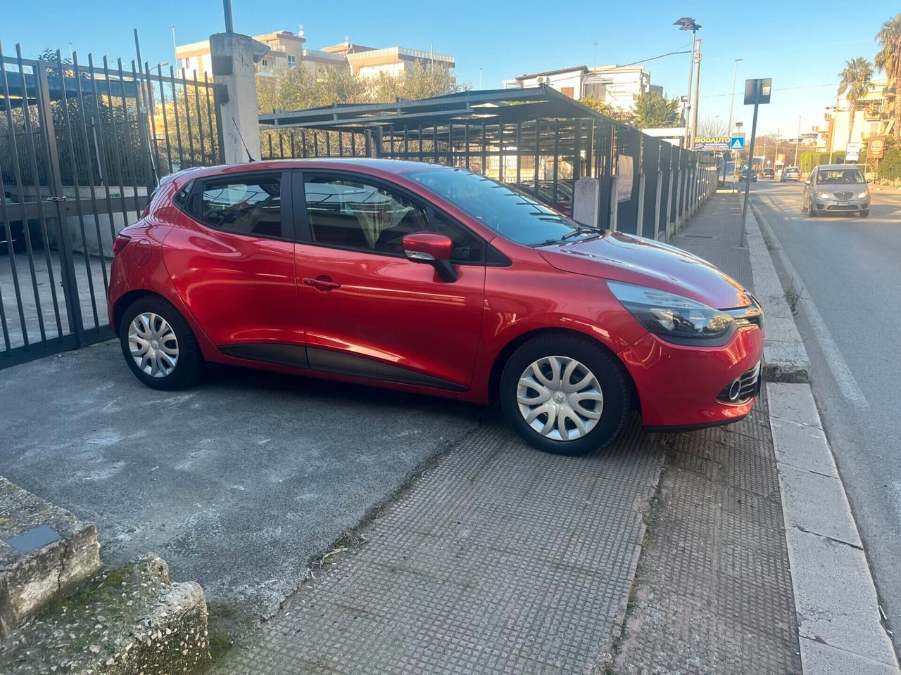 Renault Clio 1.5 dCi 8V 75CV 5 p. NeoPatentati